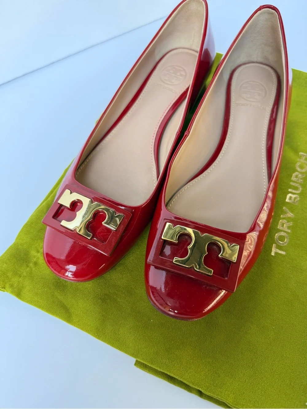 Tory Burch Gigi‎ Soft Patent Leather Low Block Heel Pumps Red Sz 6